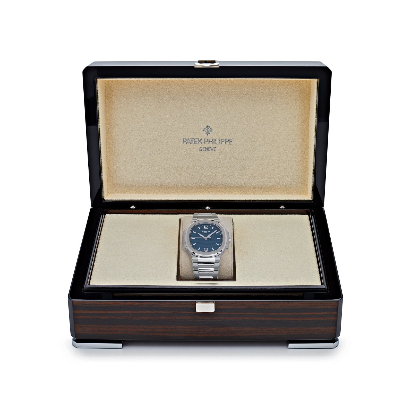 Patek Philippe Nautilus 7118/1A-001 'Ladies' Stainless Steel Blue Dial (2026) - Image 3